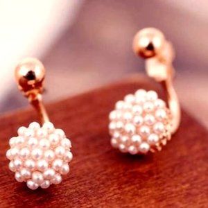 Pearl Swoop Earrings